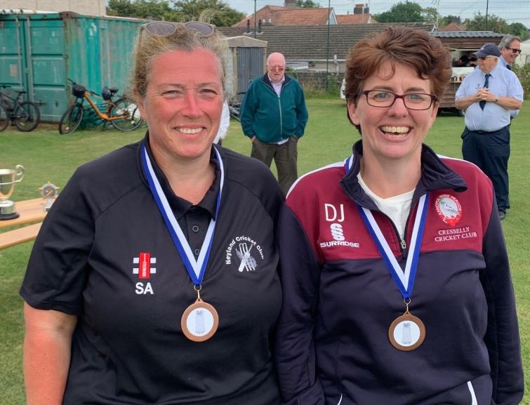 Excellent scorers - Sarah Arran and Diane James